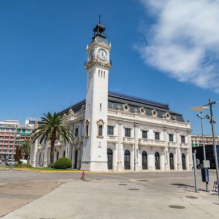 Travel Habitat Port Valencia. Valência Exterior foto