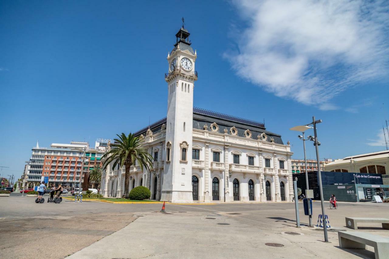 Travel Habitat Port Valencia. Valência Exterior foto